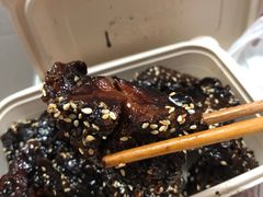 素熏鱼-功德林(南京西路店)