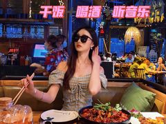 -胡桃里音乐酒馆(仓山万达店)