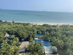 -三亚湾海居铂尔曼度假酒店