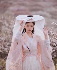 -租旗袍租礼服馆