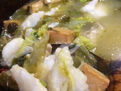 -周鱼小馆石锅酸菜鱼(活力汇店)