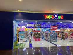 -玩具反斗城(正大广场店)