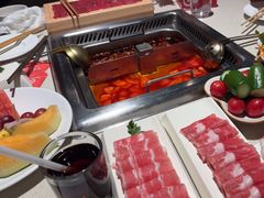 -海底捞火锅鲜切牛肉主题店(长寿路店)