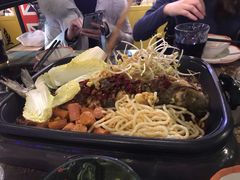 -川渝窈妹纸包鱼·齐齐哈尔烤肉