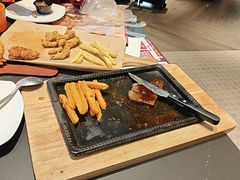 -必胜客(八一店)