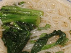 -香港新发烧腊茶餐厅(水围店)