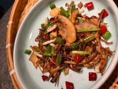 -云荷里·蒸汽石锅鱼·云南菜(中发百旺店)