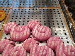 火龙果蓝莓乳酪包-LELECHA乐乐茶(上海五角场万达广场店)