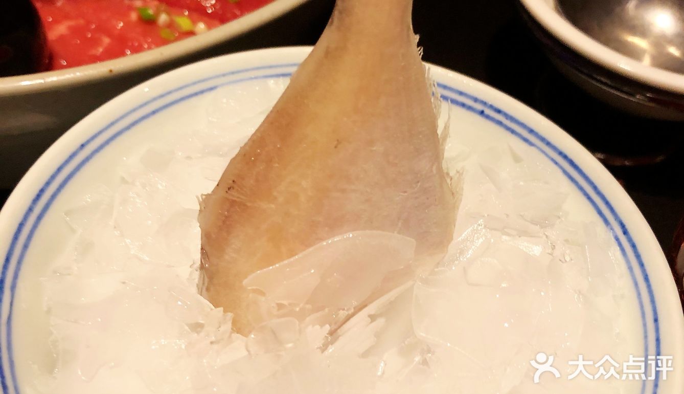 夜店酒吧风的火锅店——大隐