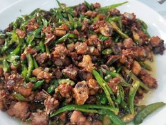 -倪氏兄弟尖椒鸡(云报华府店)