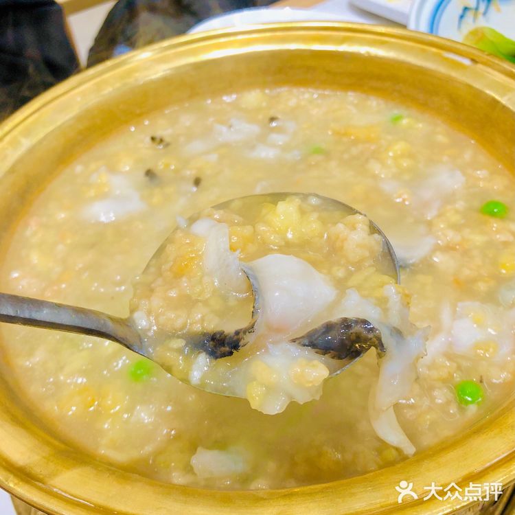 【一句话点评】 套餐价格优惠 适合日常家人一起的晚餐