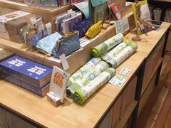 -猫的天空之城概念书店(印象城购物中心店)