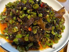 梅干菜炒肉-蜀宴小调·精致家常菜(来福士店)