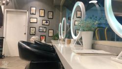 -时尚殿堂明星门店