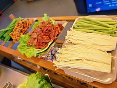 -老渔家·白族·石板烧·野生菌火锅(古城中心店)