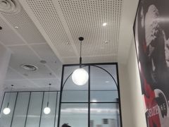 -必胜客(松雷店)