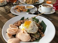 -Mai Mai Restaurant