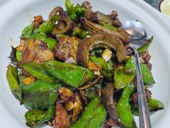 -小红鲸·海鲜餐厅(轸大路店)