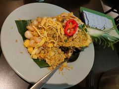 原只菠萝炒饭-大头虾越式风味餐厅(光明广场店)