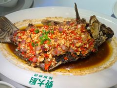 -费大厨辣椒炒肉(高铁吾悦广场店)