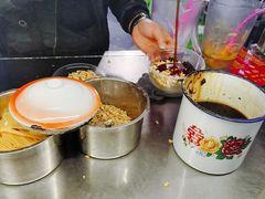 -夏食光安顺小舒冰粉冰浆(甲秀楼店)