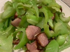 芥菜梗炒腊肉-滇越乘象云南餐厅(豆各庄店)