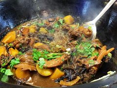 -山里屯铁锅炖(哈尔滨中央大街店)
