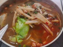 -卓雅桂林米粉