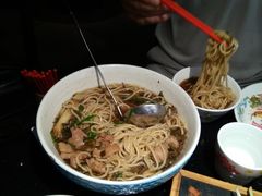 -老头儿油爆虾·知味杭州(爱琴海购物中心)