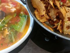 -川流不息·地道川菜·小龙虾(松东路店)