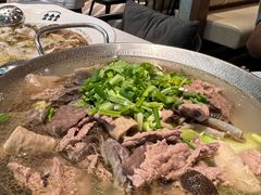 -渔语鱼新川菜Bistro(万象天地店)