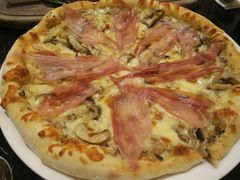 松露帕尔玛火腿披萨-TIAGO HOME KITCHEN(朝阳大悦城店)