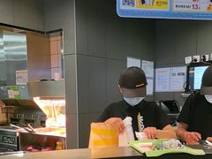 -麦当劳(龙之梦购物中心店)