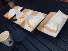 -Pie Bird(新闸路店)
