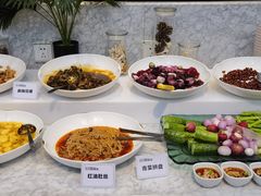 -川骄海鲜自助(王府井奥莱UP TOWN店原世界之花店)