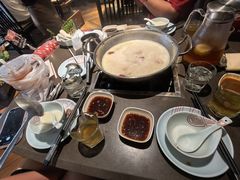 -捞王锅物料理(上海世茂广场店)