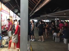 -东海岸人工湖美食村