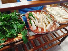 -阿婆情腊排骨火锅·野生菌季(古城旗舰店)