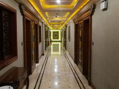 -花湖会所·高端水疗商务泡浴SPA(高新店)