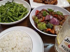 -谢记上海大排档(长寿路店)
