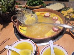 -洱火云南酸菜牛肉火锅(石景山当代商城店)