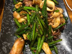 -老东镇啤酒屋海鲜加工·蒸汽海鲜·海鲜烧烤(台东店)