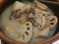 筒骨莲藕煲-御信客家王(洛溪店)