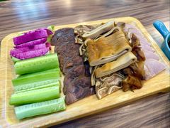 -合合春饼·酱骨·东北菜(潘家园店)