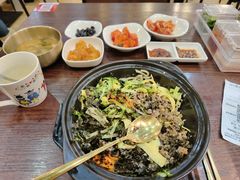 -釜山豚骨汤饭(芝罘万达广场店)