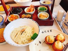 -百年老字号·观振兴蟹黄面·三虾面·苏式面(观前街富仁坊巷店)