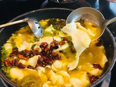 可喝汤的酸菜鱼-川里谈·川味小馆(北京路店)