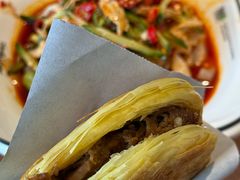 肉夹馍-魏家凉皮(兵马俑店)