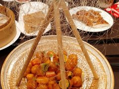 创意鲜果咕噜肉-广州文华东方酒店·江-由辉师傅主理