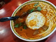 -金杨拉面王小吃面馆·牛三宝面·红烧牛肉粉
